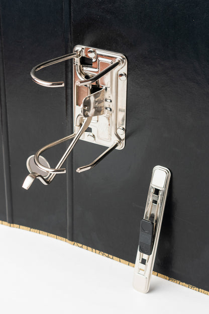Comma Croco – Lever Arch File